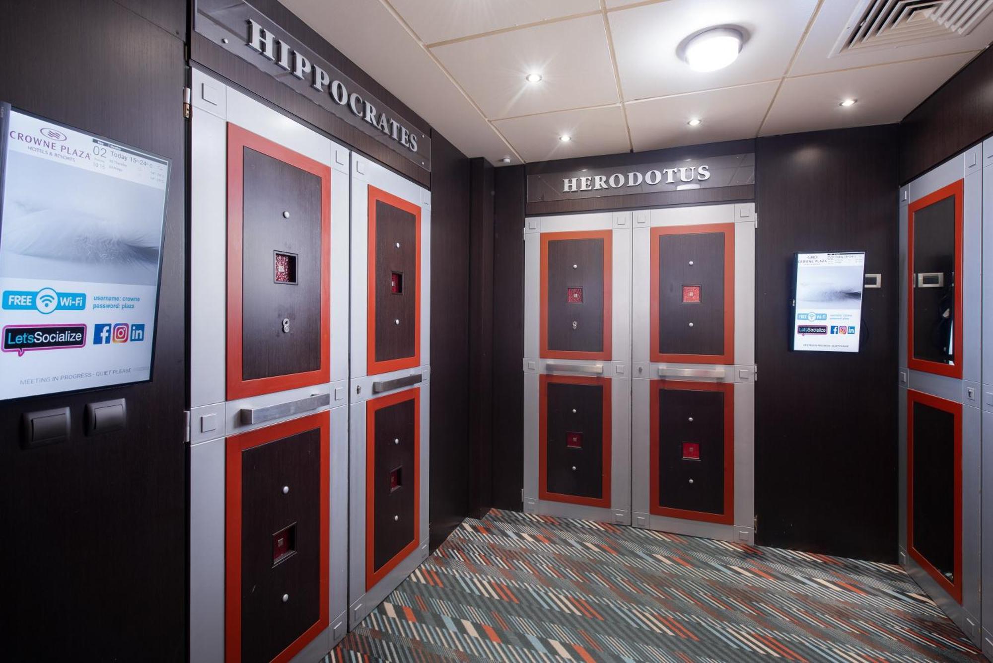 Crowne Plaza Centre By Ihg 酒店 5*